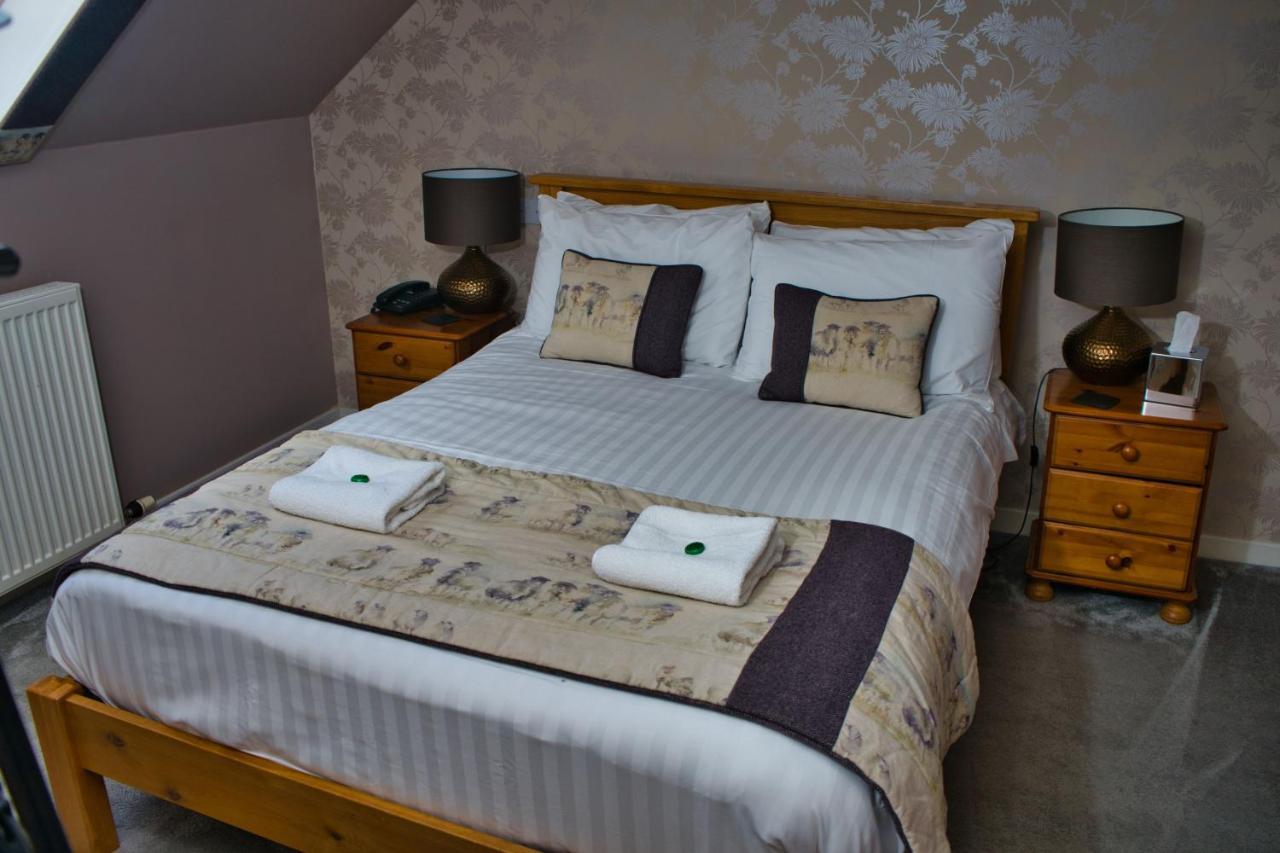 Millton of Clova Glen Clova Hotel & Luxury Lodges מראה חיצוני תמונה