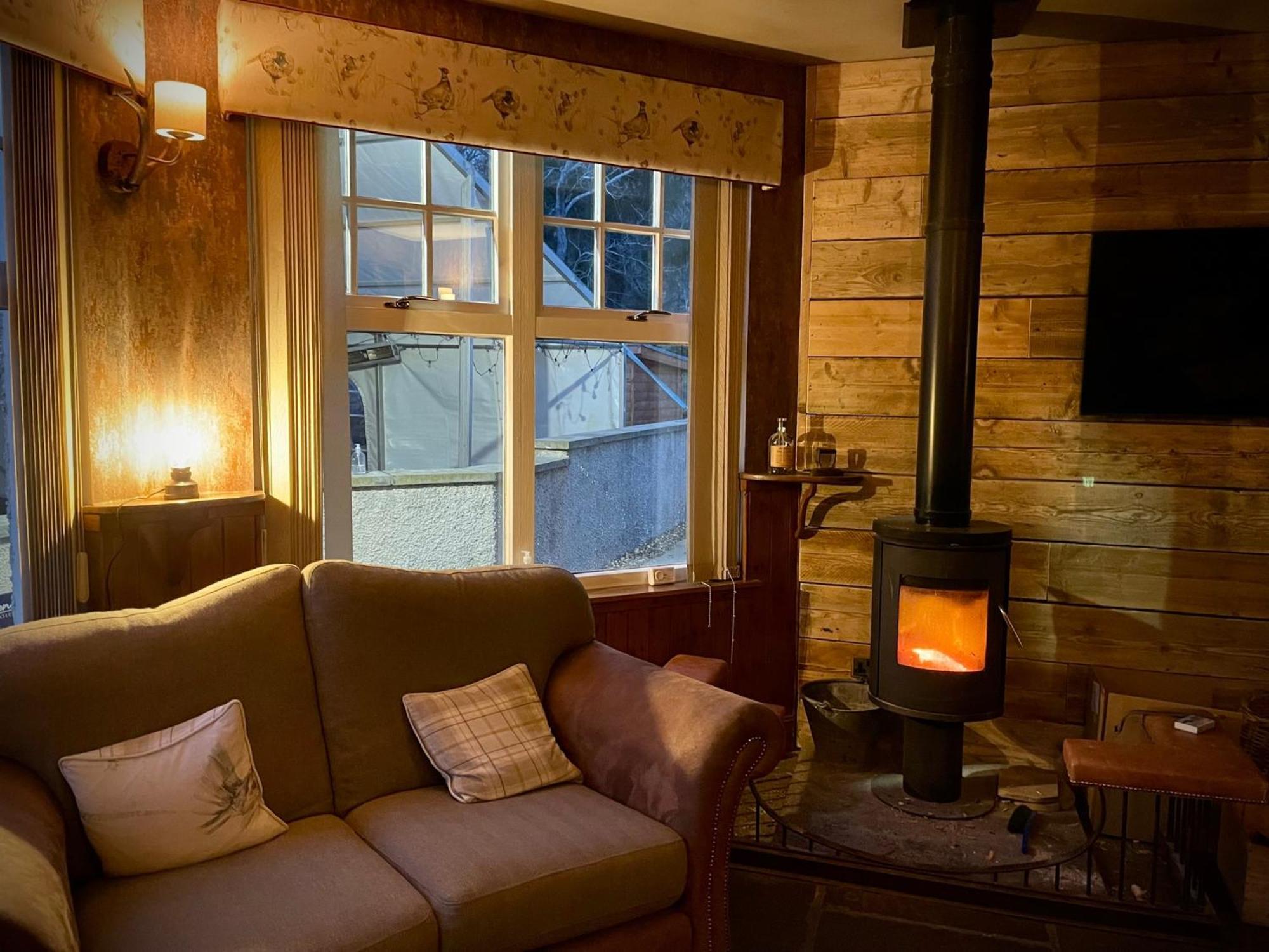 Millton of Clova Glen Clova Hotel & Luxury Lodges מראה חיצוני תמונה